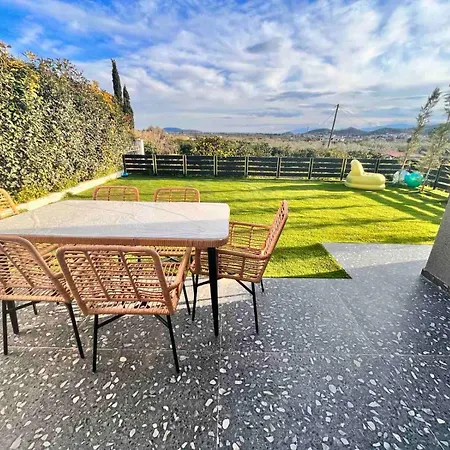 Villa Nafos Stella